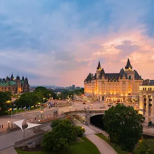 Fairmont Chateau Laurier Gold Experience Hotel