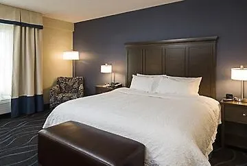 Hampton Inn Ottawa Airport Ontario 2*,  Canada